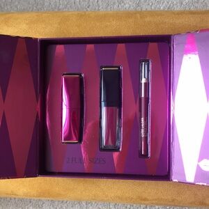 Estée Lauder Casino Royal Plum Set